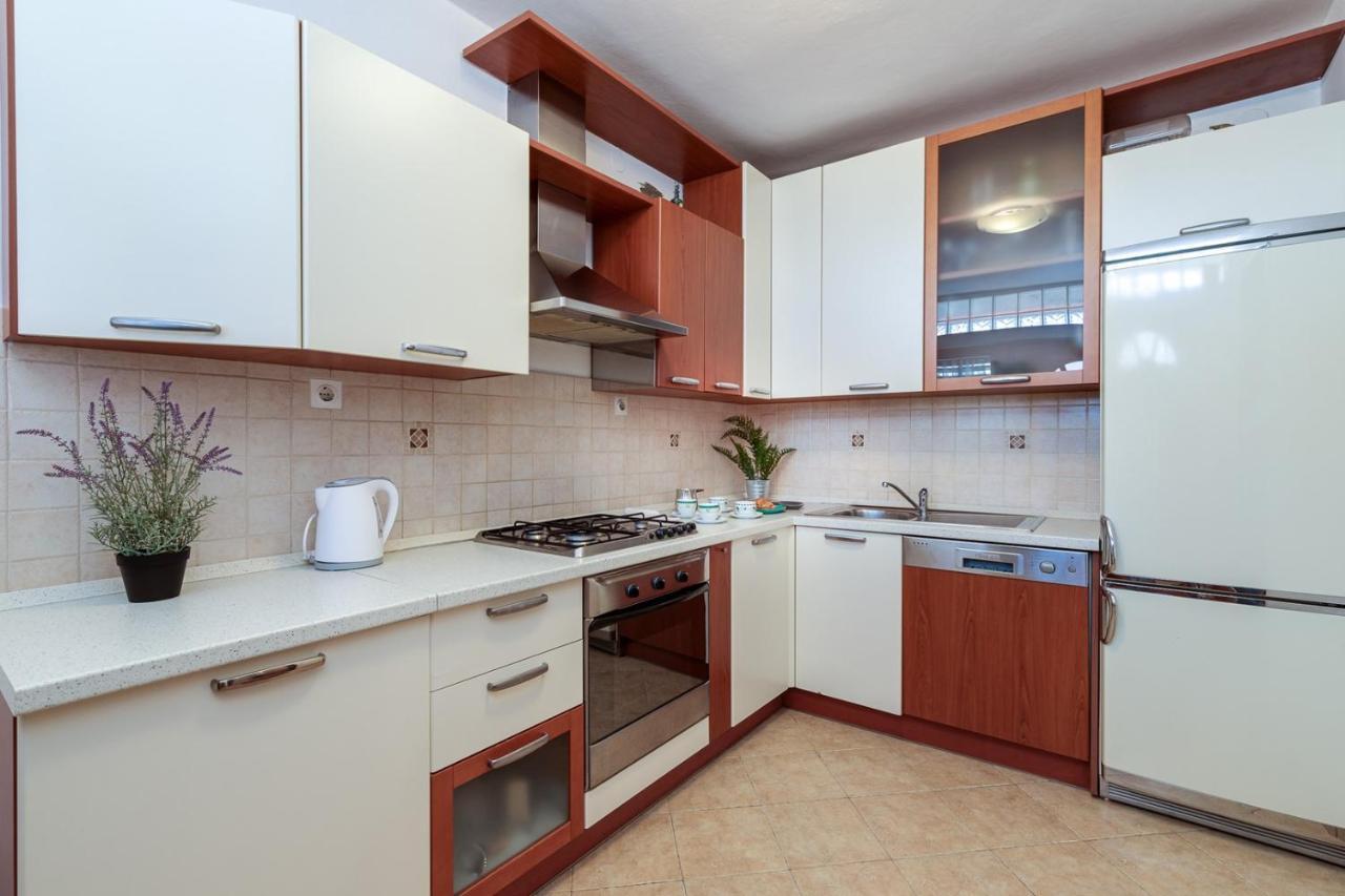 Apartment Sonja ザンブラティヤ エクステリア 写真